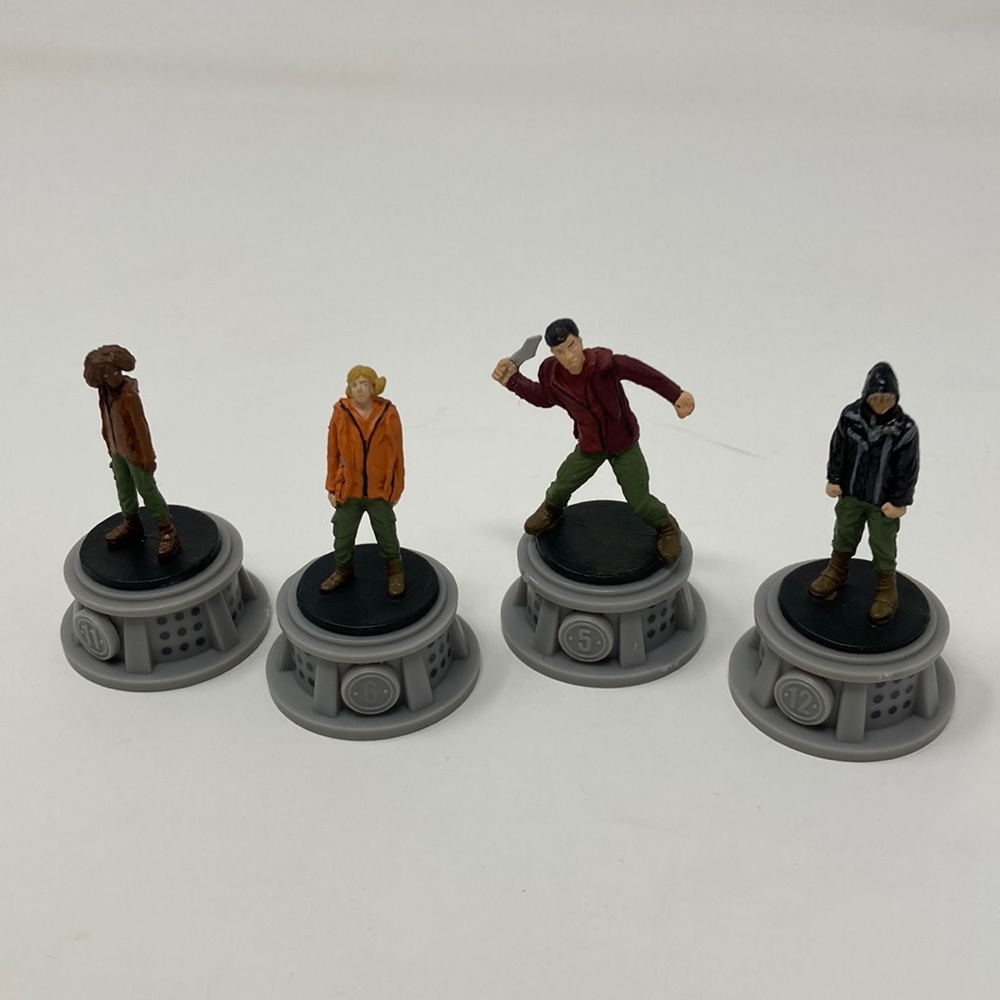 Hunger Games Mini Figures (4 pieces)